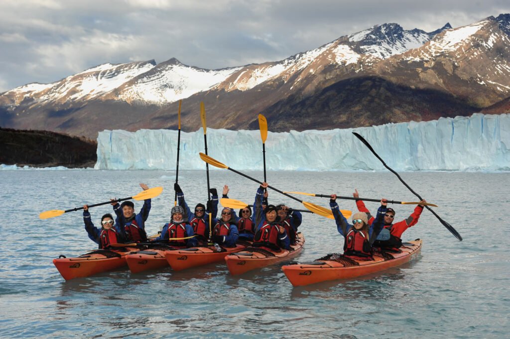 Perito moreno kayak